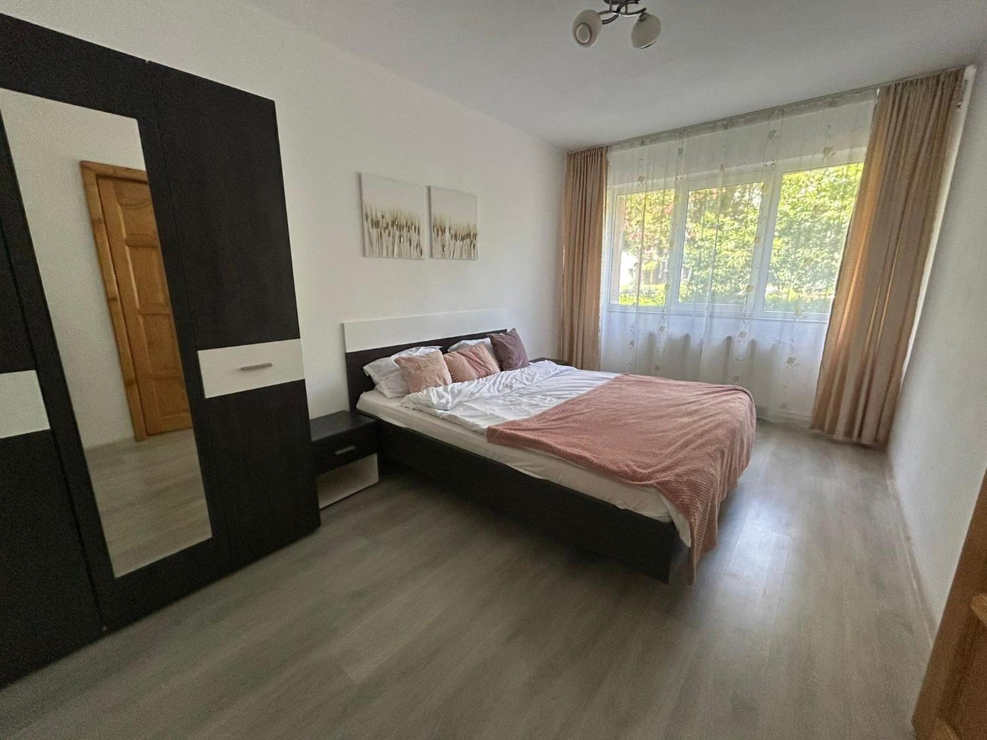 Aparthotel Brasov Neptun Exteriér fotografie